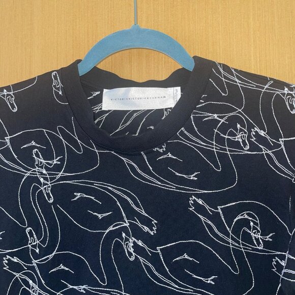 Victoria Beckham Womens Tee Shirt Size Small Black Scribble Swan Embroidered - Picture 4 of 9